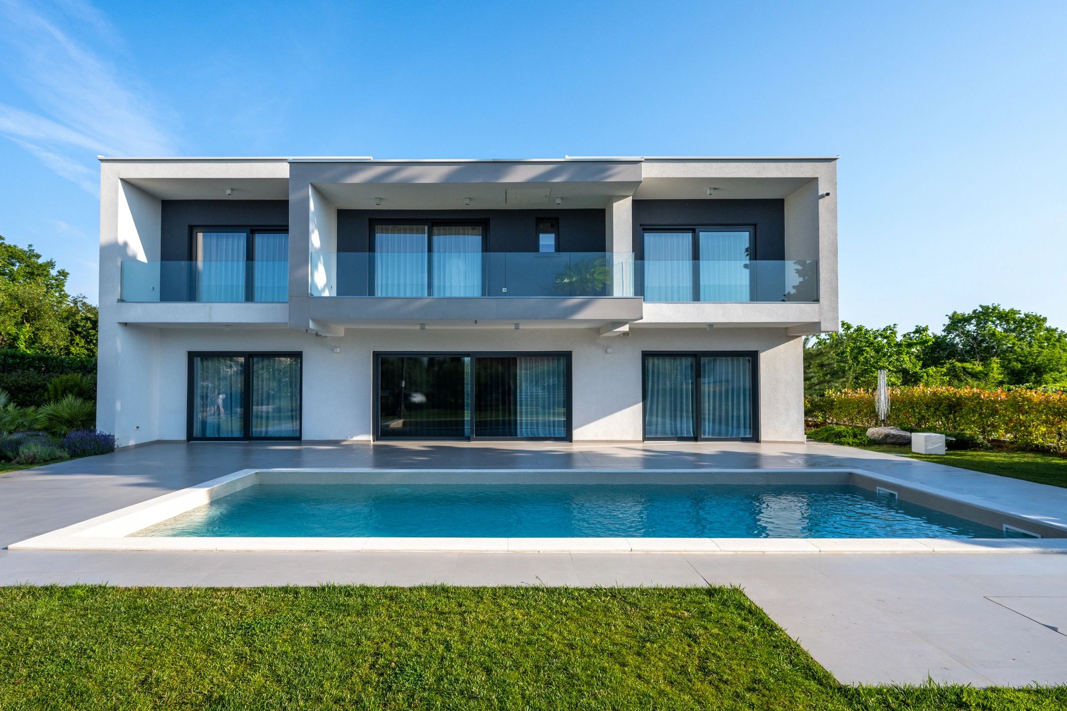 House exterior representing raccoon entry vulnerability areas